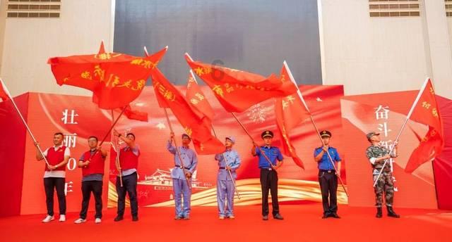 滚动的圆球无敌版